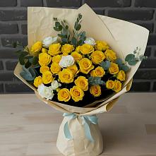 Букет цветов из:  Розы в Спасске Кемеровской области