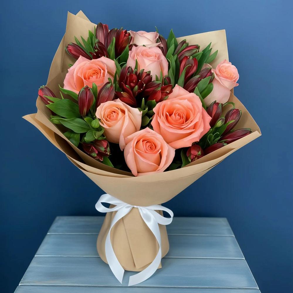 Букет цветов из: Розы и Альстромерии в Спасске Кемеровской области