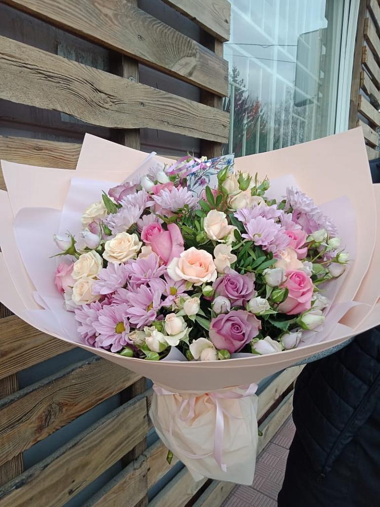 Букет цветов из: Розы и Хризантемы в Спасске Кемеровской области