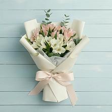 Букет цветов из:  Альстромерии в Спасске Кемеровской области