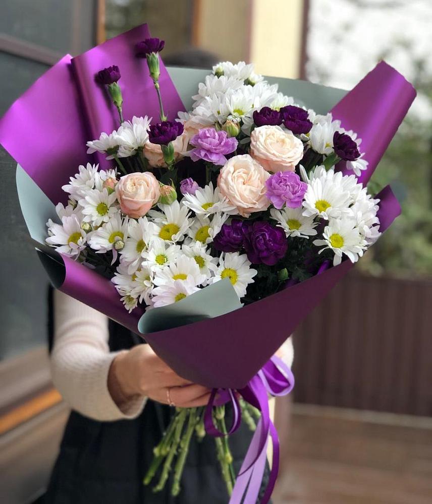 Букет цветов из: Хризантемы, Гвоздики и Розы в Спасске Кемеровской области