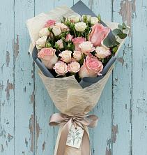 Букет цветов из:  Розы в Спасске Кемеровской области