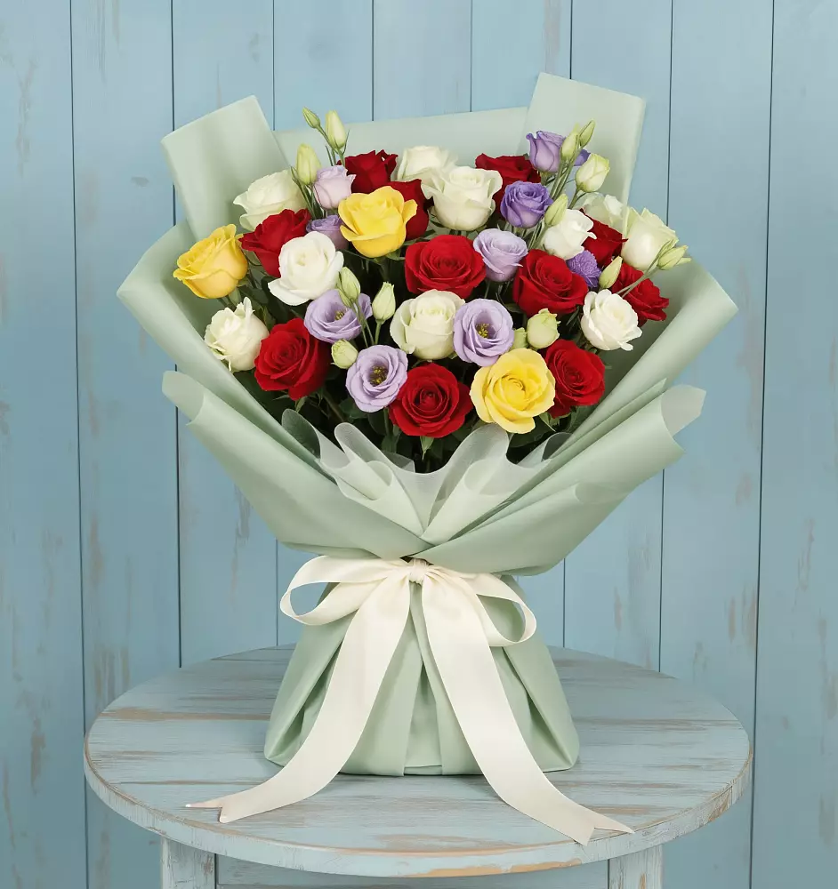 Букет цветов из: Розы в Спасске Кемеровской области