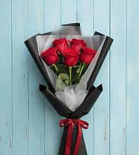 Букет цветов из:  Розы в Спасске Кемеровской области