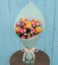 Букет цветов из:  Розы в Спасске Кемеровской области